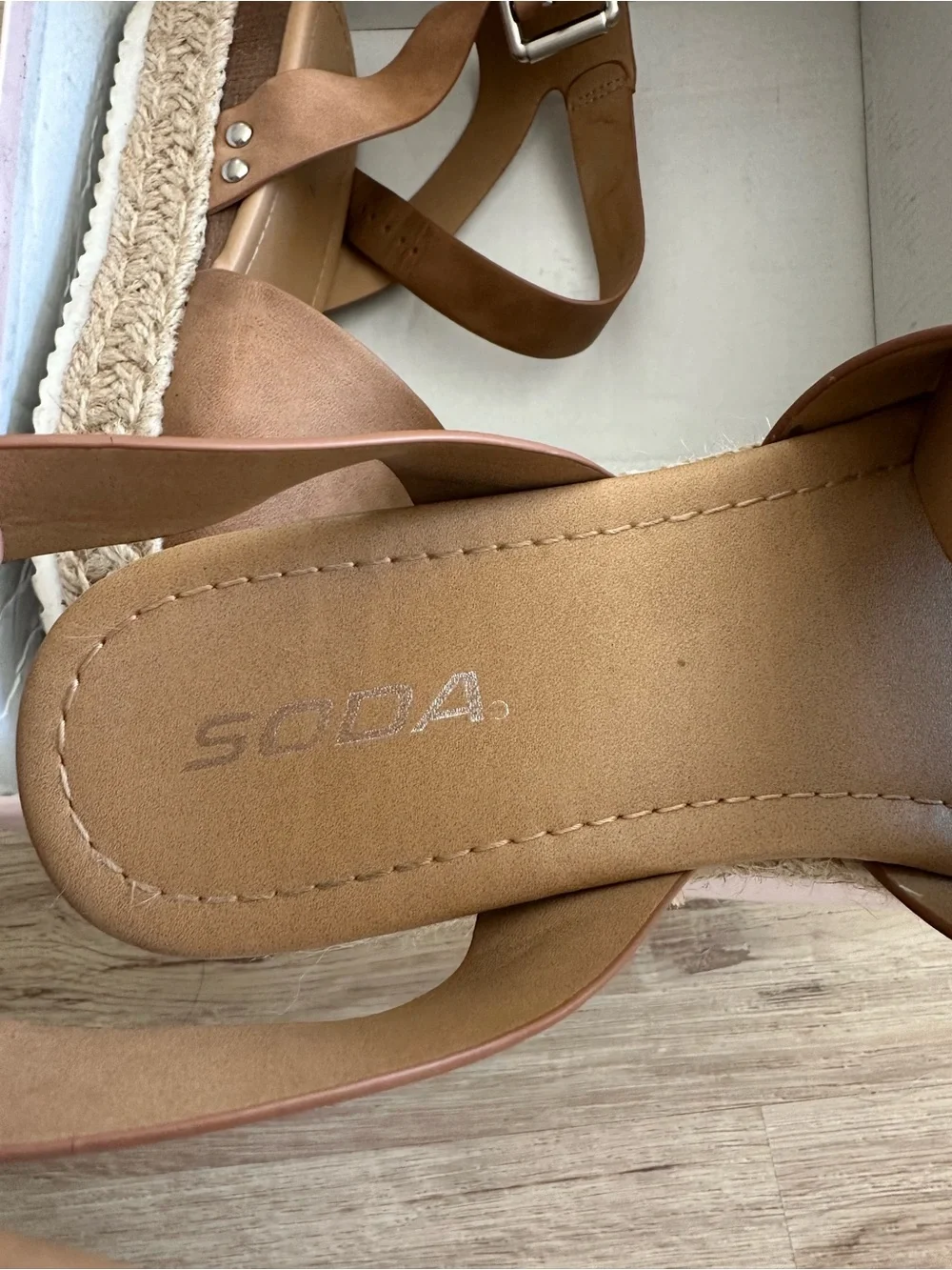 🔸Soda Ankle-Strap Espadrille Platform Sandal